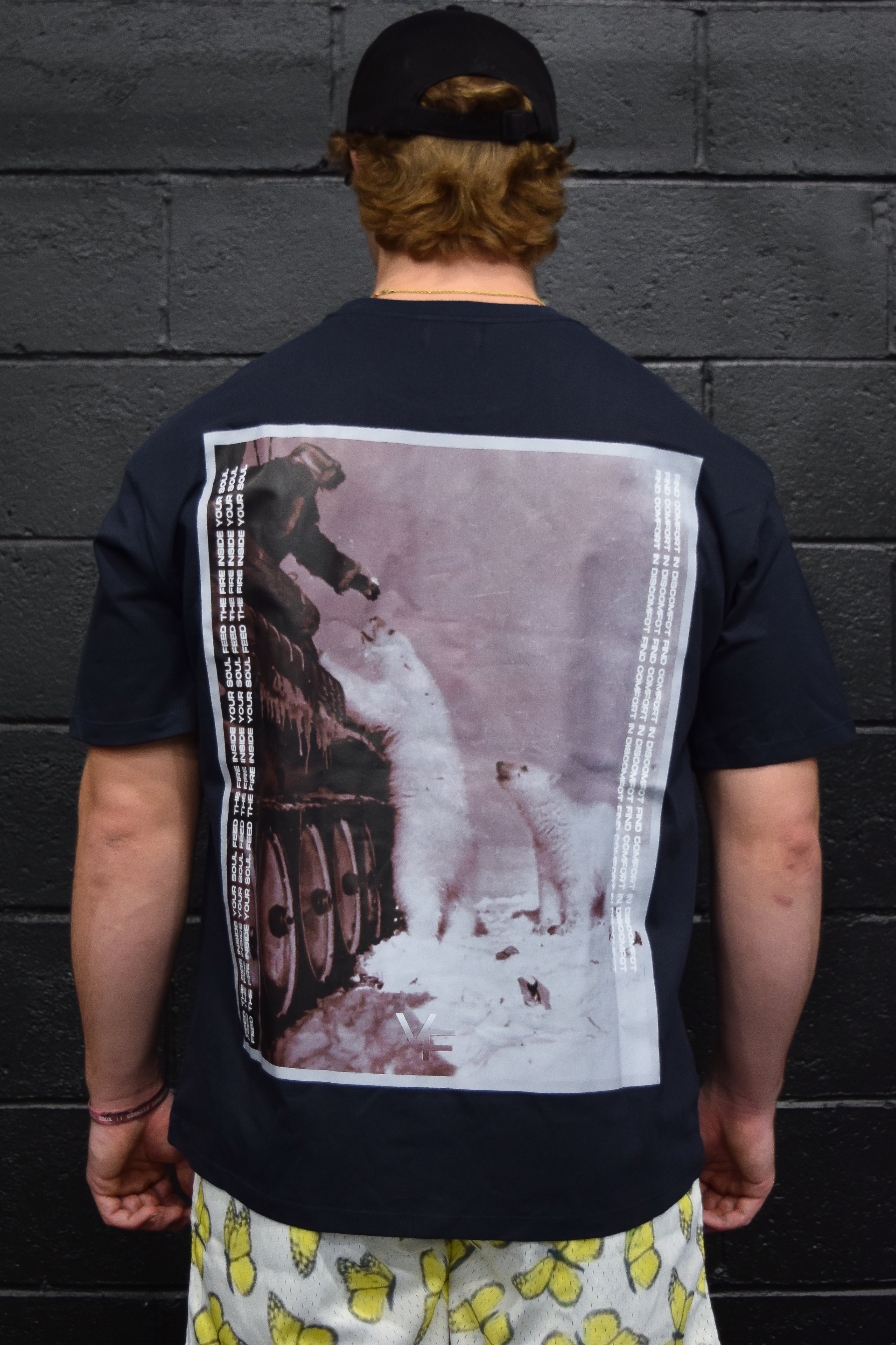 SEEK DISCOMFORT OVERSIZED TEE