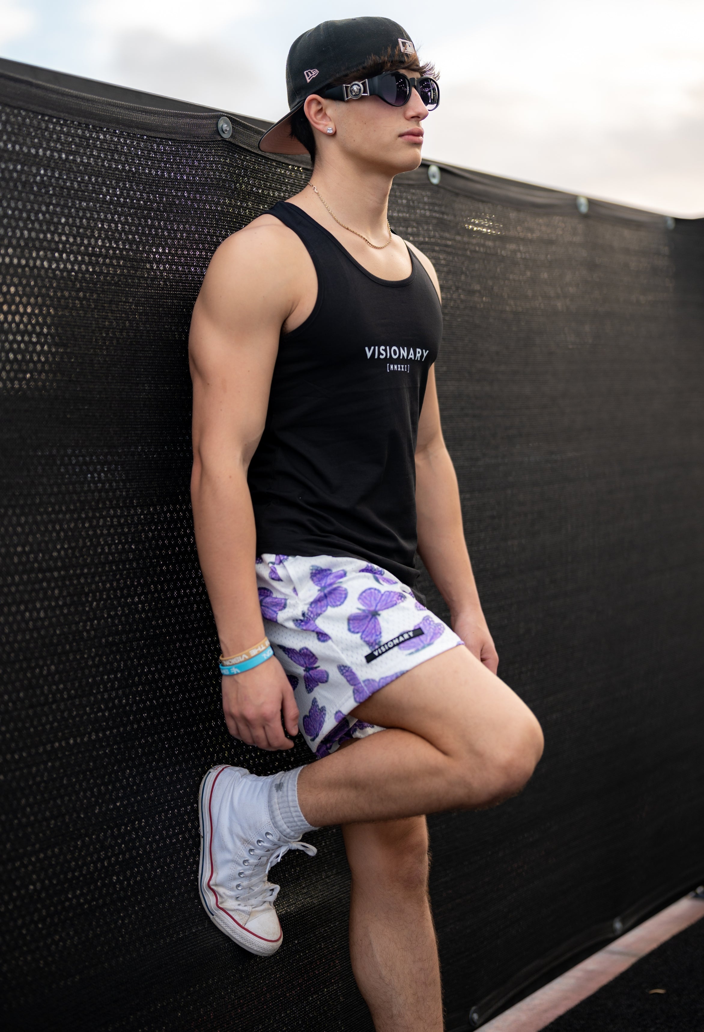BLACKOUT TANK