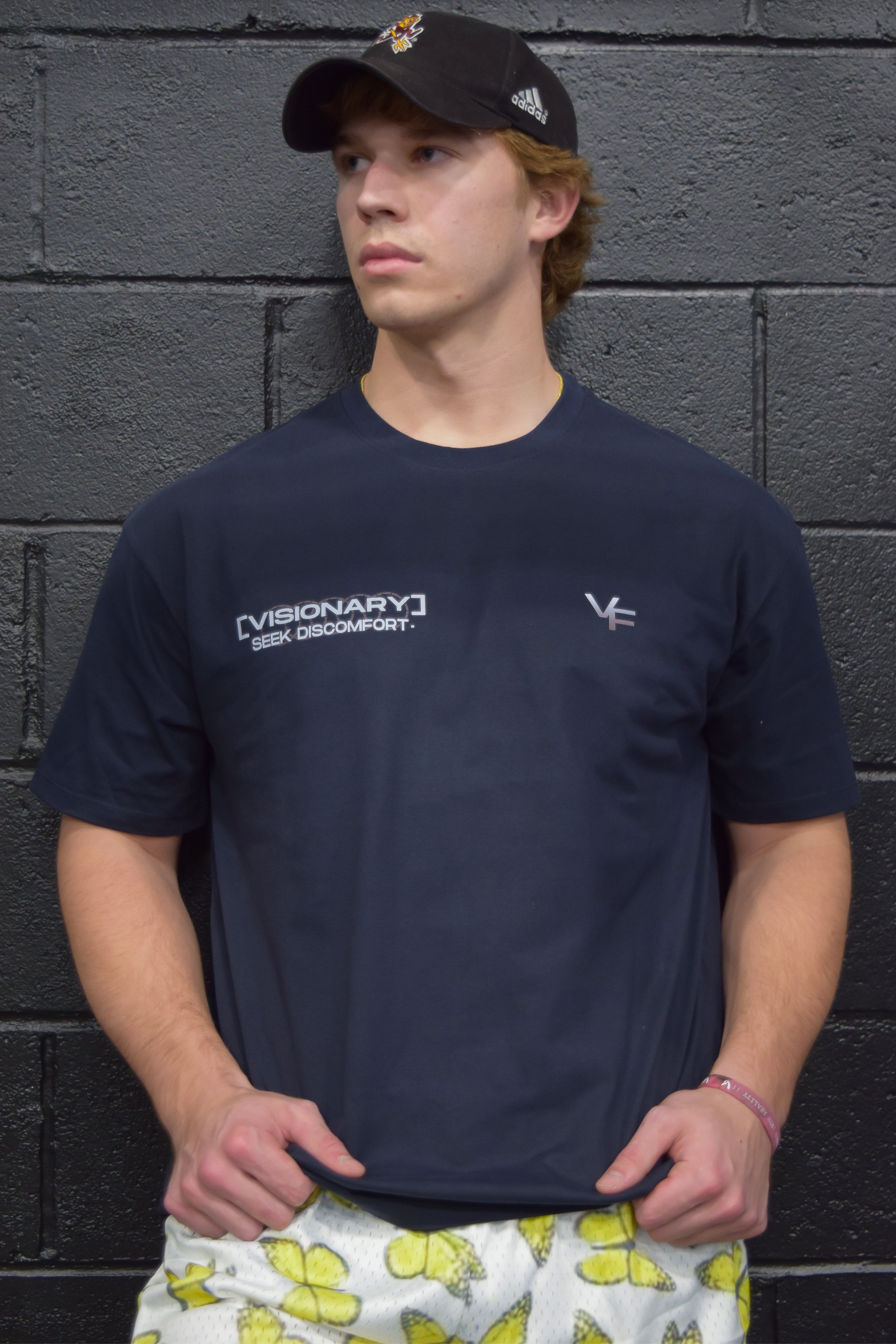 SEEK DISCOMFORT OVERSIZED TEE