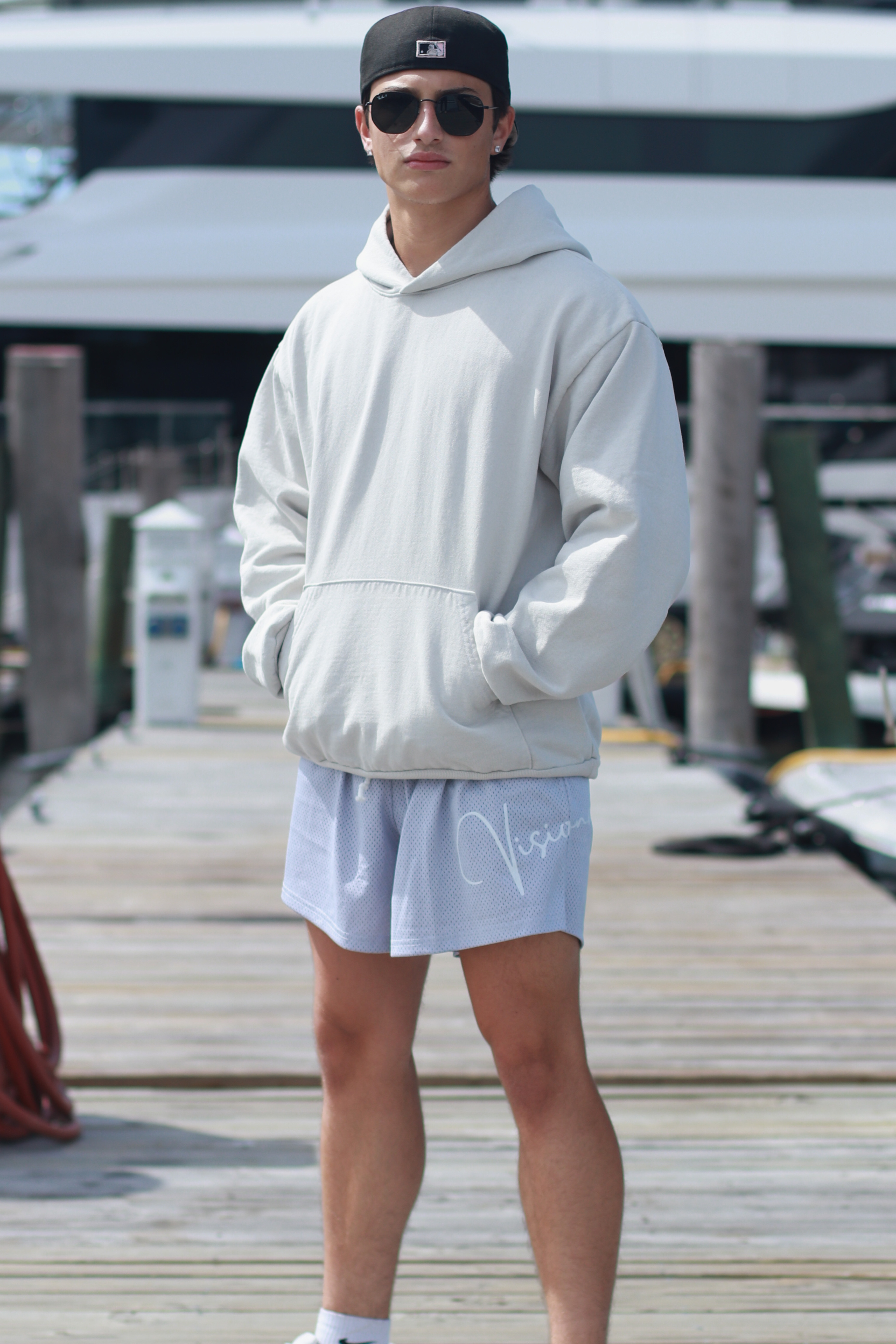 SIGNATURE 5" MESH SHORT