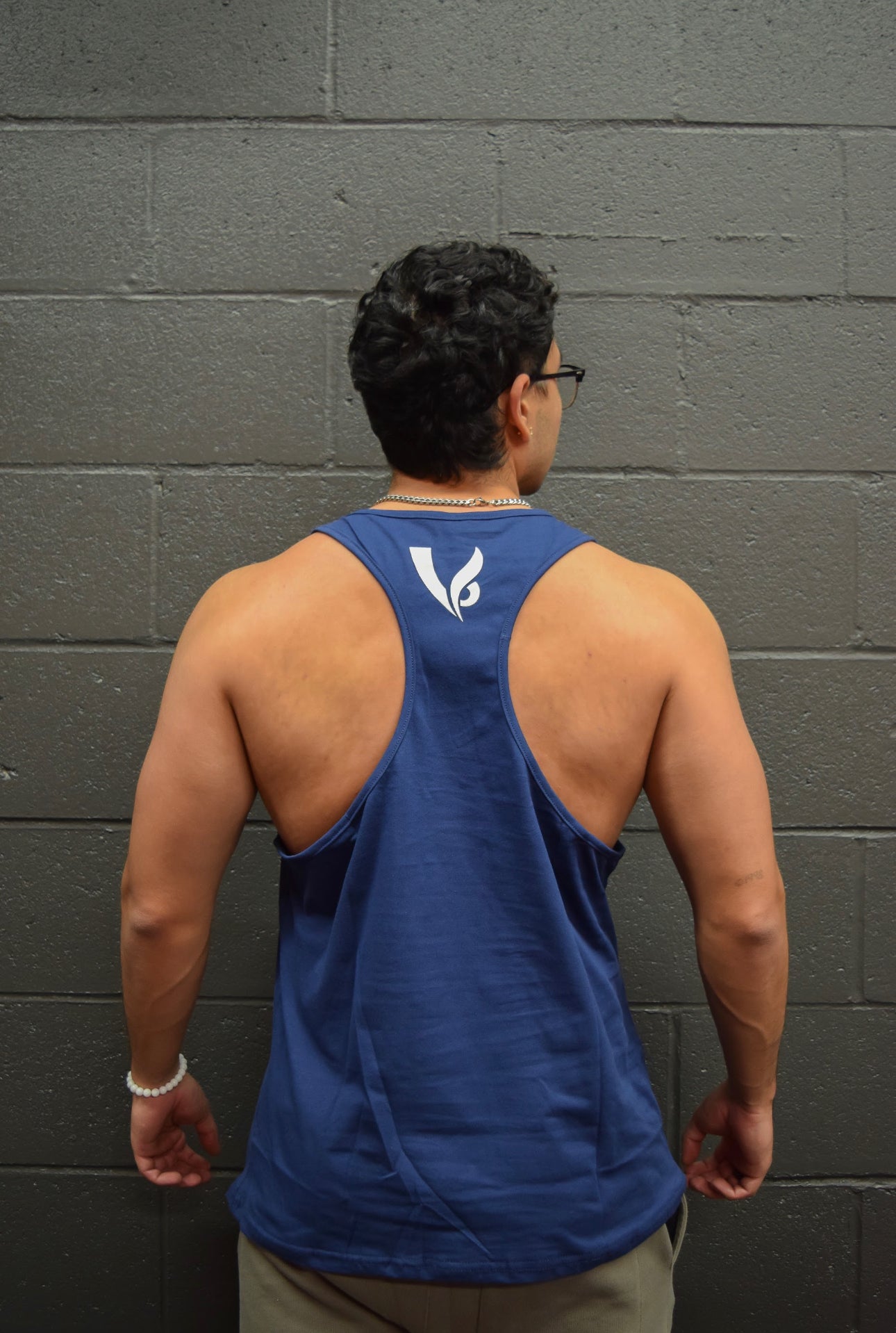 BLACKOUT STRINGER